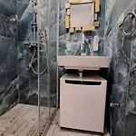 Gala Premium Апартаменты *